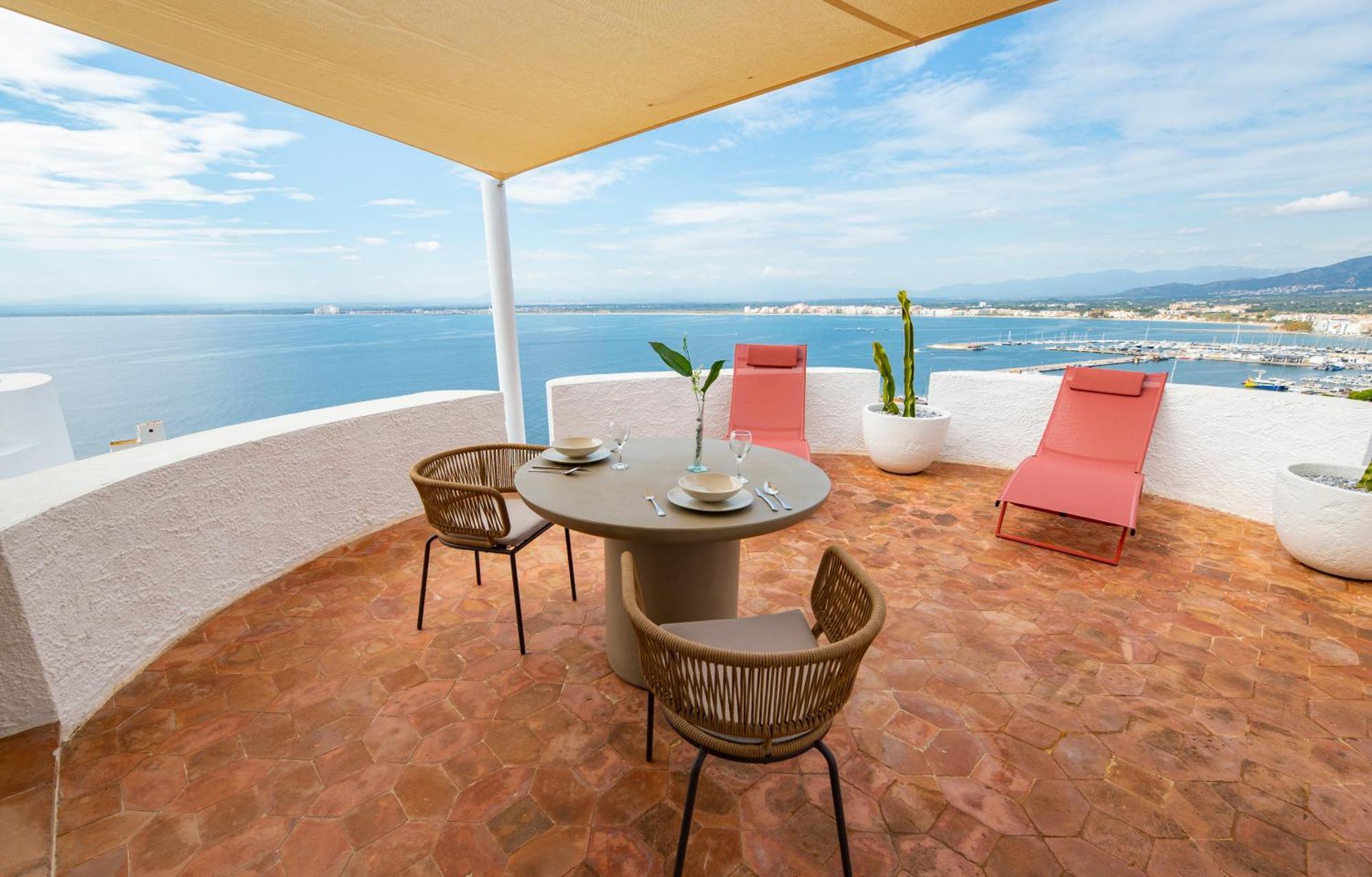 Agi Castell Mar Apartment Roses Bagian luar foto
