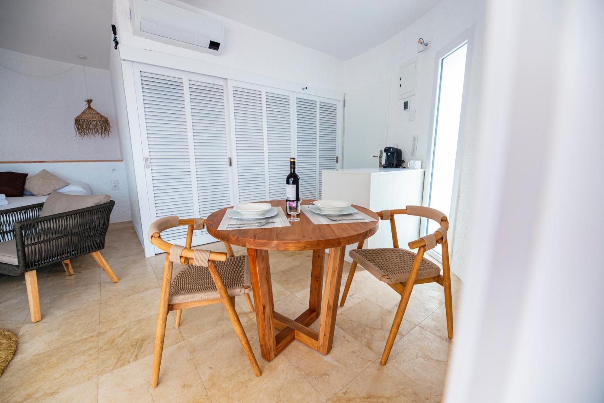 Agi Castell Mar Apartment Roses Bagian luar foto