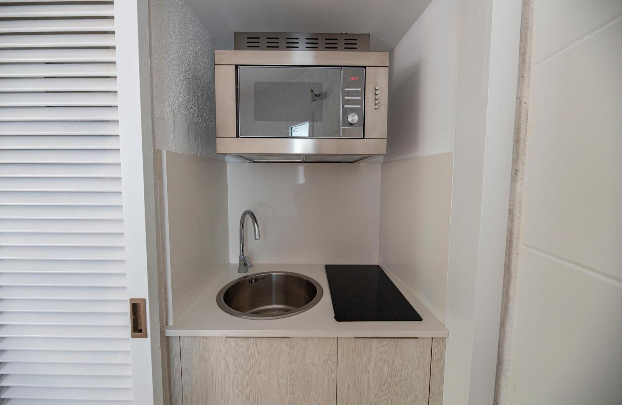 Agi Castell Mar Apartment Roses Bagian luar foto